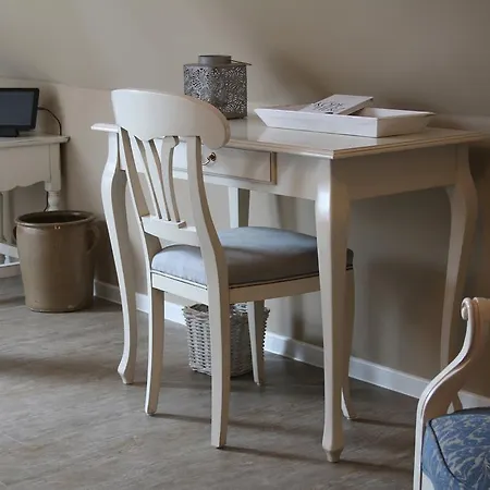 Romantik Am Bruehl Otel