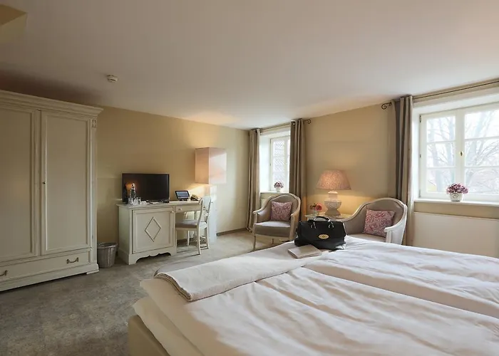 Romantik Am Bruehl 4*