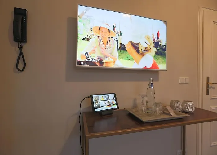 Romantik Am Bruehl 4*