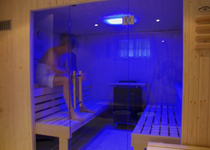 Hotel Romantik Am Brühl 4*